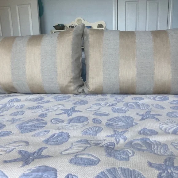 Set of 2 Anichini 100% silk pillows stripe beige grey tan with inserts neutral